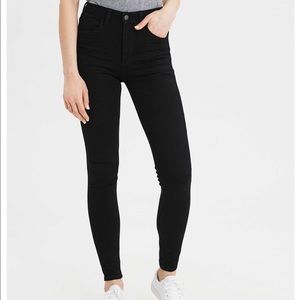American Eagle High Waisted Jeans